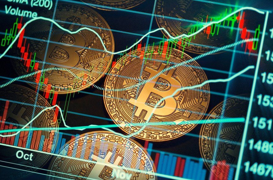 Giá Bitcoin ngày 18/7: BTC gần 65,000 USD, ETH vượt mốc 3,500 USD