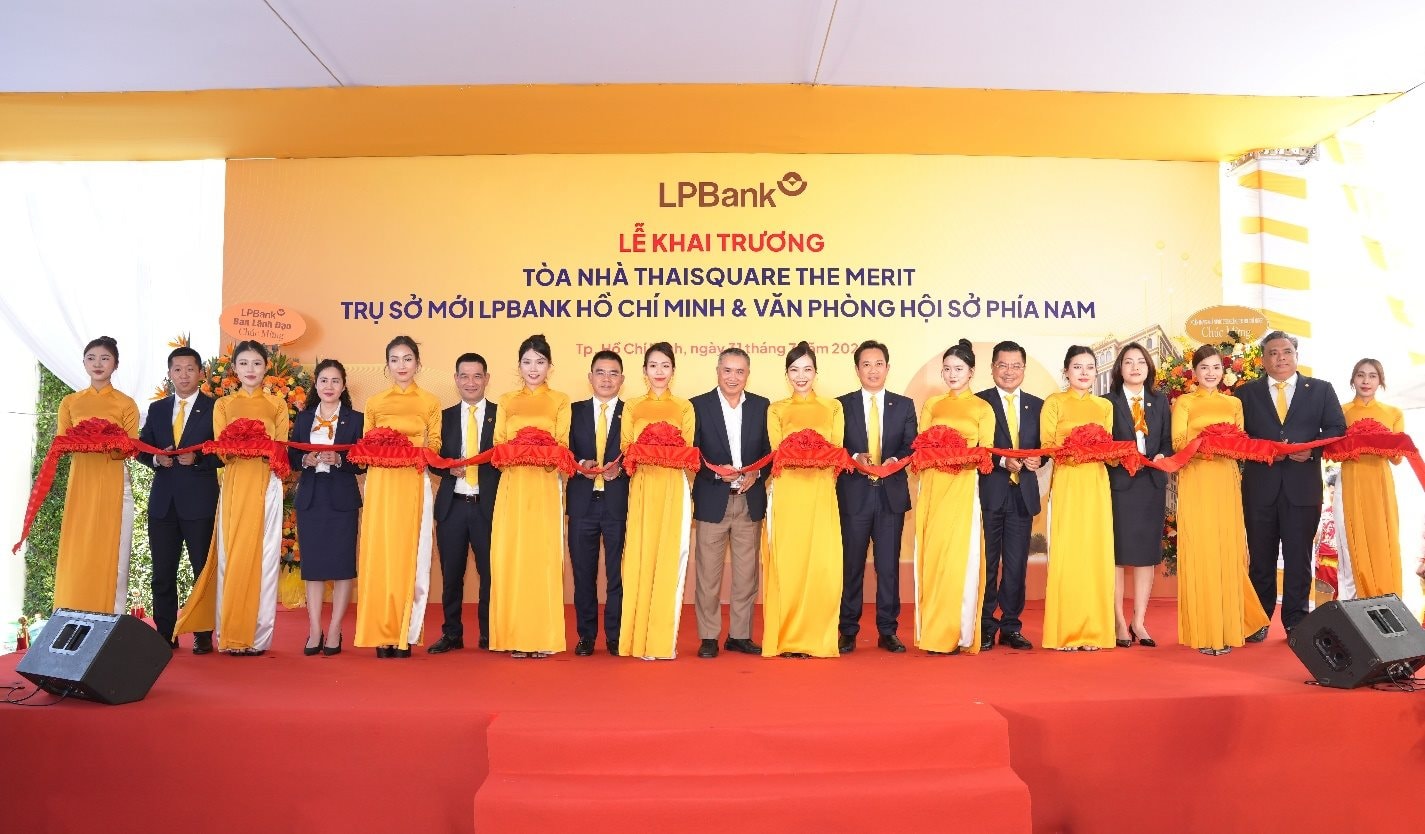 LPBank khai trương Trụ sở Thành phố Hồ Chí Minh và Văn phòng Hội sở phía Nam