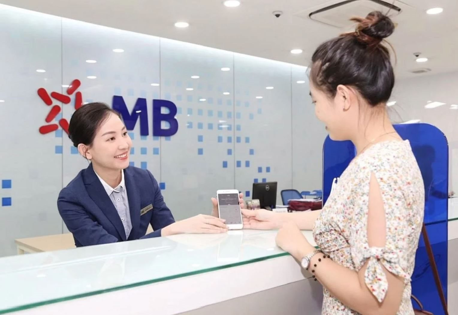 Một chi nhánh của MB Bank “ôm” 1.023 tỷ đồng trái phiếu Novaland