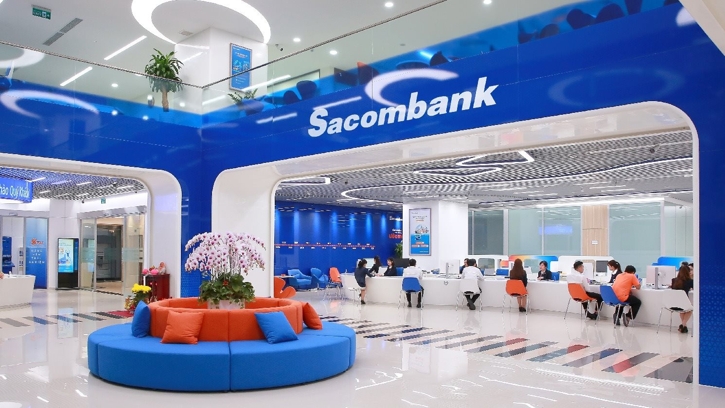 “Bỏ túi” 8,6 tỷ đồng trong năm 2023, Chủ tịch HĐQT Sacombank dẫn đầu toàn ngành ngân hàng về thu nhập 