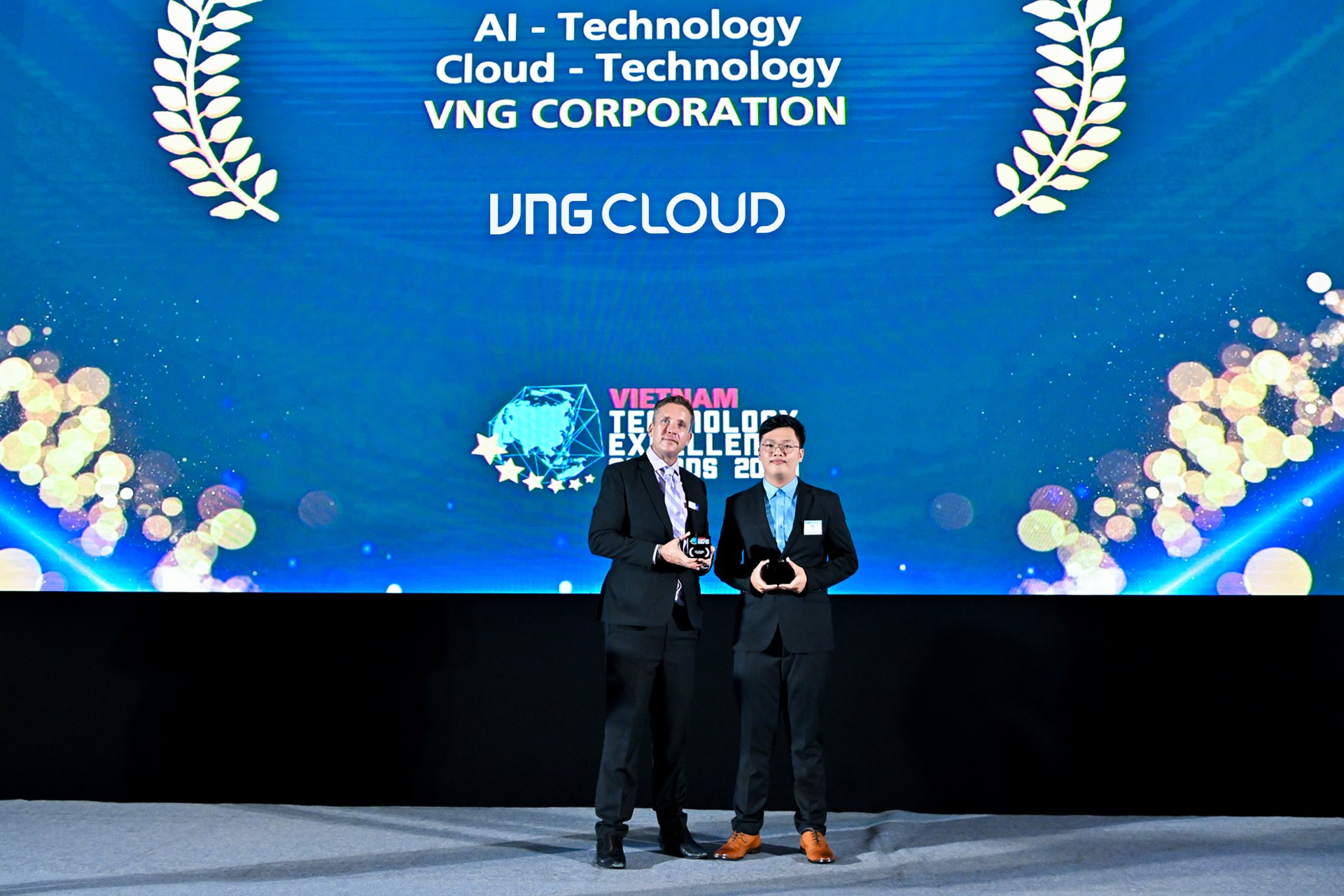 VNG nhận 'cú đúp' giải thưởng công nghệ châu Á cho hạ tầng AI và Cloud