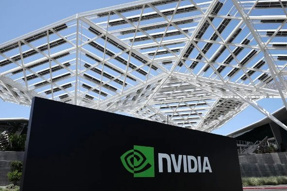 Nvidia và nỗi lo chịu bi kịch giống Intel: Từng là 'nhà thiết kế chip vĩ đại nhất thế giới' giờ chịu cảnh già nua, lép vế về mọi mặt