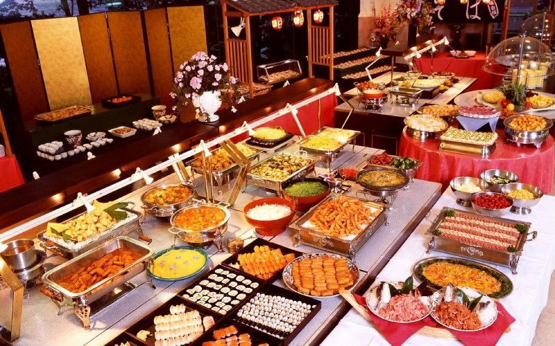 buffet-la-gi-cac-loai-hinh-buffet-pho-bien-va-luu-y-khi-an-buffet-202205110925406172-16846750775871157806584.jpg