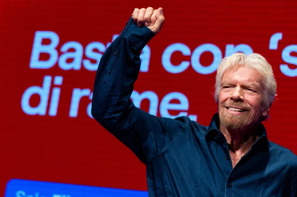 Tỷ phú Richard Branson: Muốn làm ông chủ thì nên đi khởi nghiệp chứ đừng tốt nghiệp với khoản nợ trên lưng!