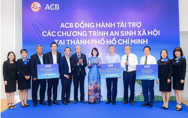 ACB đồng hành cùng UBND Thành phố Hồ Chí Minh trong các chương trình an sinh xã hội