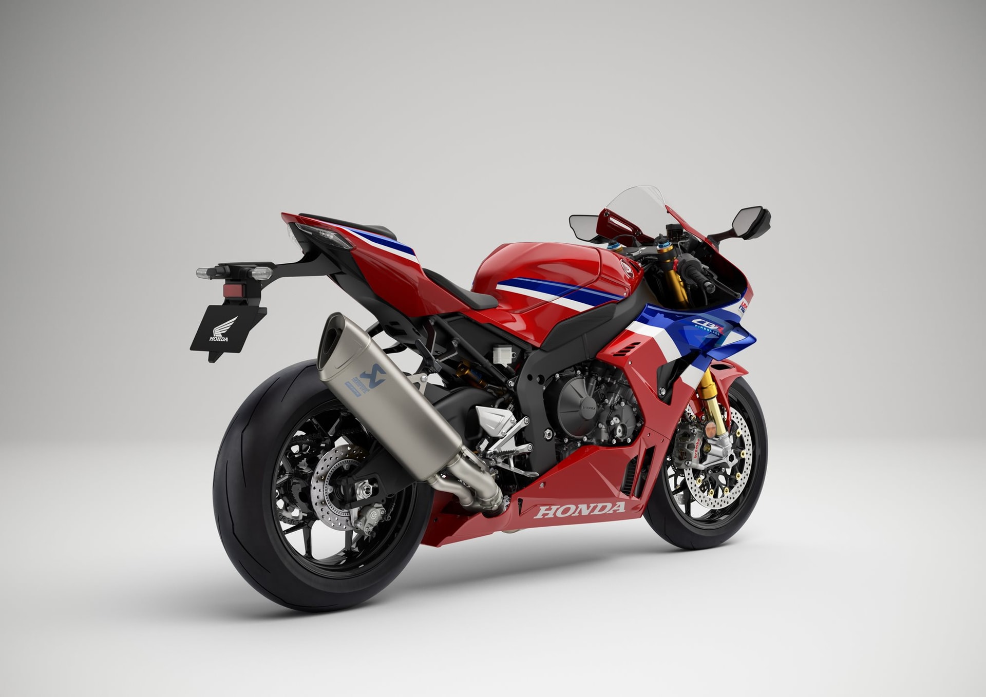 2024-cbr1000rr-r_studio_grand_prix_red_sp_rh-rrq_s.jpg