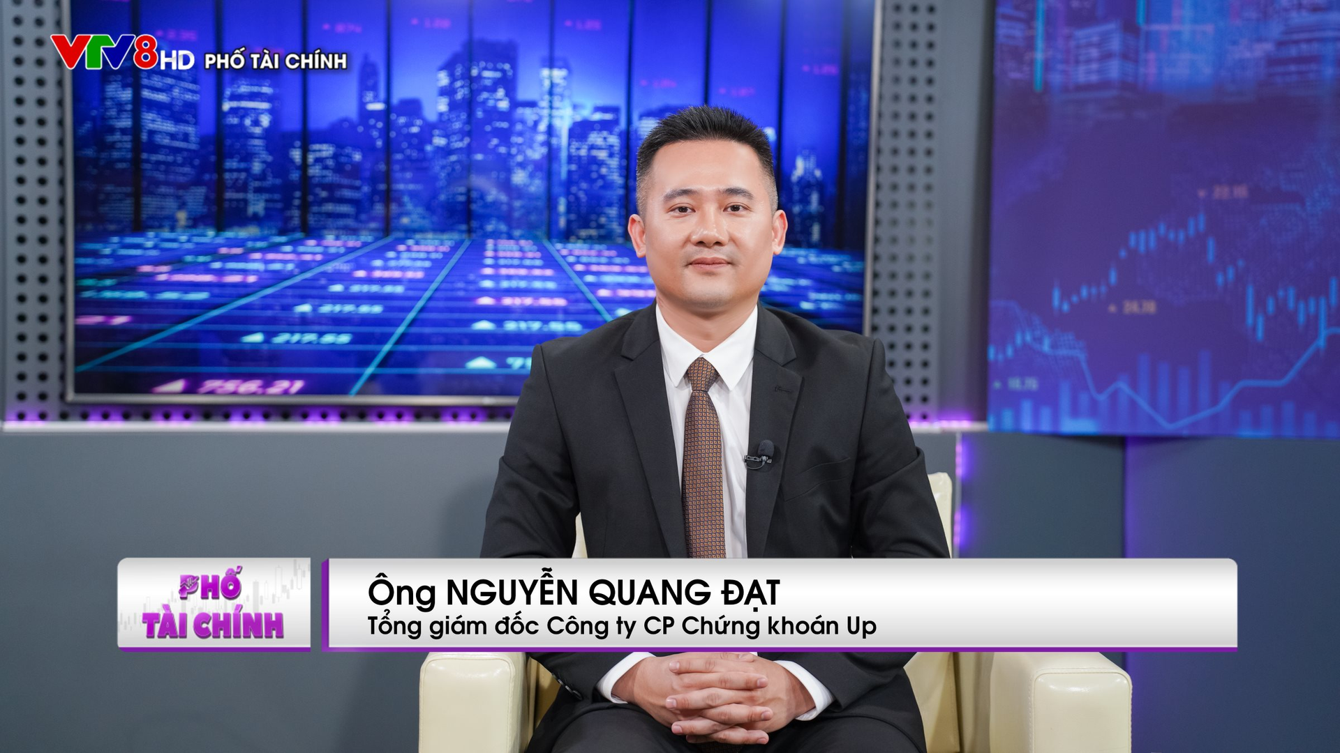 CEO Chứng khoán Up: VN-Index giằng co khiến nhà đầu tư có tâm lý thận trọng và hoài nghi về khả năng bứt phá của thị trường