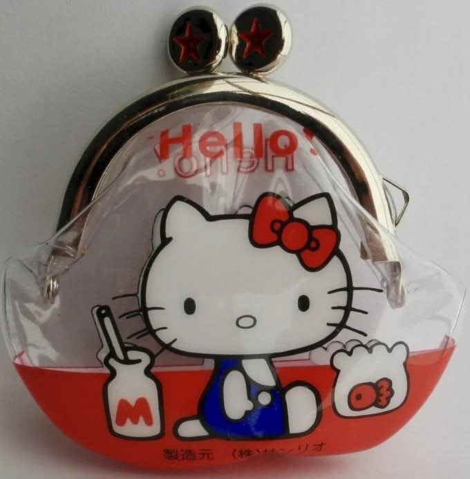 vi-nhua-hello-kitty.jpg