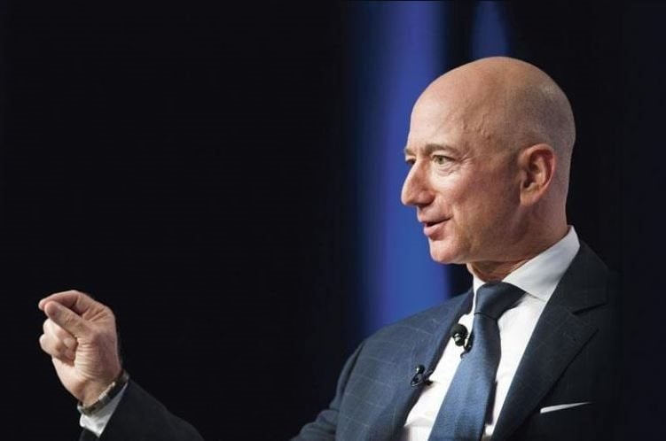 Jeff Bezos tỉnh giấc mộng 10 năm: Tuyển 10.000 người nhưng cuối cùng chỉ tạo ra 1 công cụ hẹn giờ thông minh, nuôi ‘hố đen’ nuốt 10 tỷ của Amazon