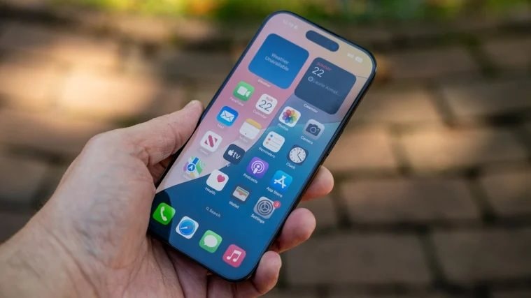 "Bí mật xấu xí" bên trong mẫu iPhone có giá lên tới 28 triệu ở Việt Nam: 5 năm trôi qua, mọi thứ vẫn vậy