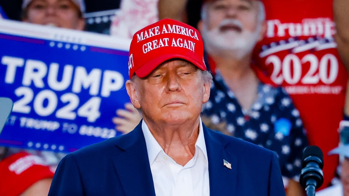 trump_hat.jpg