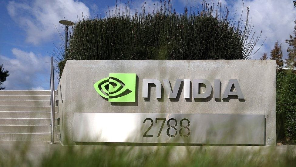 Nvidia - Công ty 3.500 tỷ USD làm rung chuyển ngành chip toàn cầu: Ai không cạnh tranh được chỉ còn cách 'làm thuê', Samsung, Intel thất bại đau đớn vì muốn đấu tay đôi