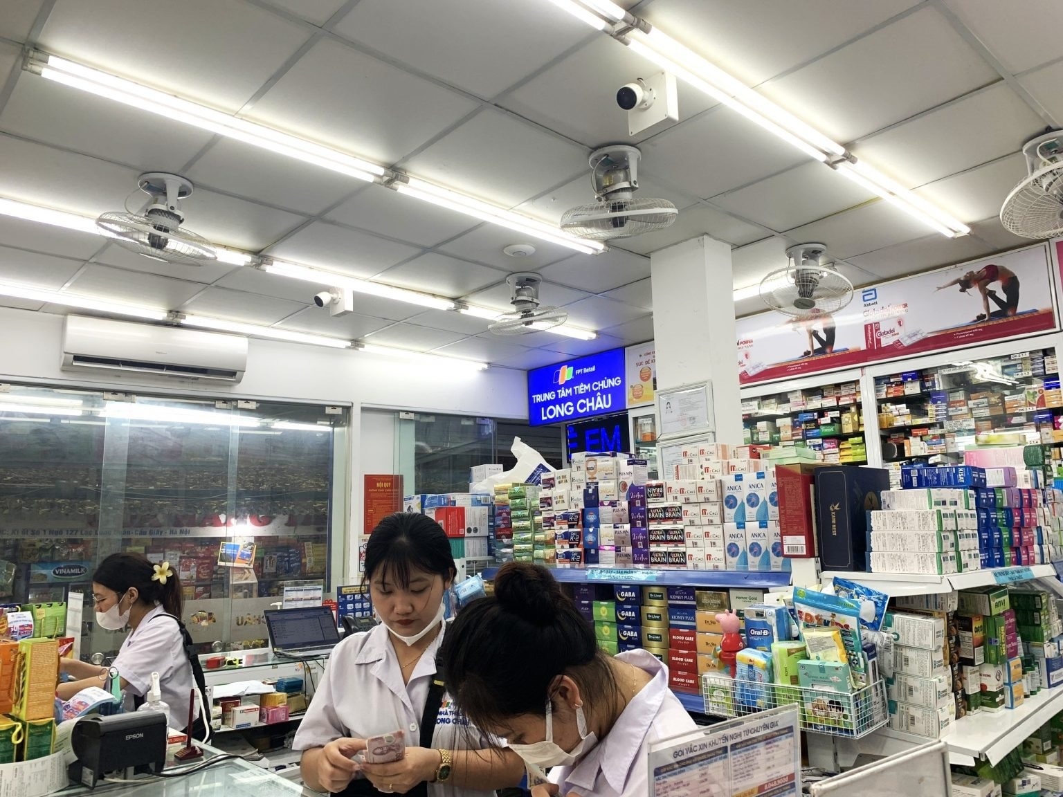 CTO FPT Retail: Ngày 30 Tết tôi vừa ăn mì tôm vừa cố hồi sinh hệ thống camera đang bị sập và nghĩ ‘chúng tôi bán lẻ mà sao phải làm việc này?!’