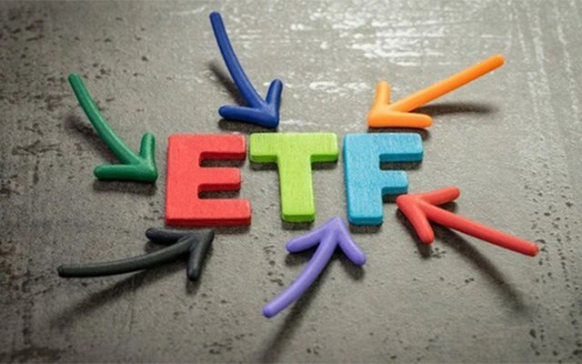 Viettel Post cùng 1 cổ phiếu bất động sản lọt rổ FTSE Vietnam ETF, ngược chiều Novaland và EVF bị loại trong kỳ cơ cấu tháng 12