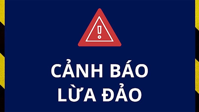 Bị doạ liên quan đến vụ án SCB, người đàn ông tại Hà Nội đến ngân hàng rút toàn bộ 4 sổ tiết kiệm 500 triệu đồng để chuyển cho kẻ giả danh công an
