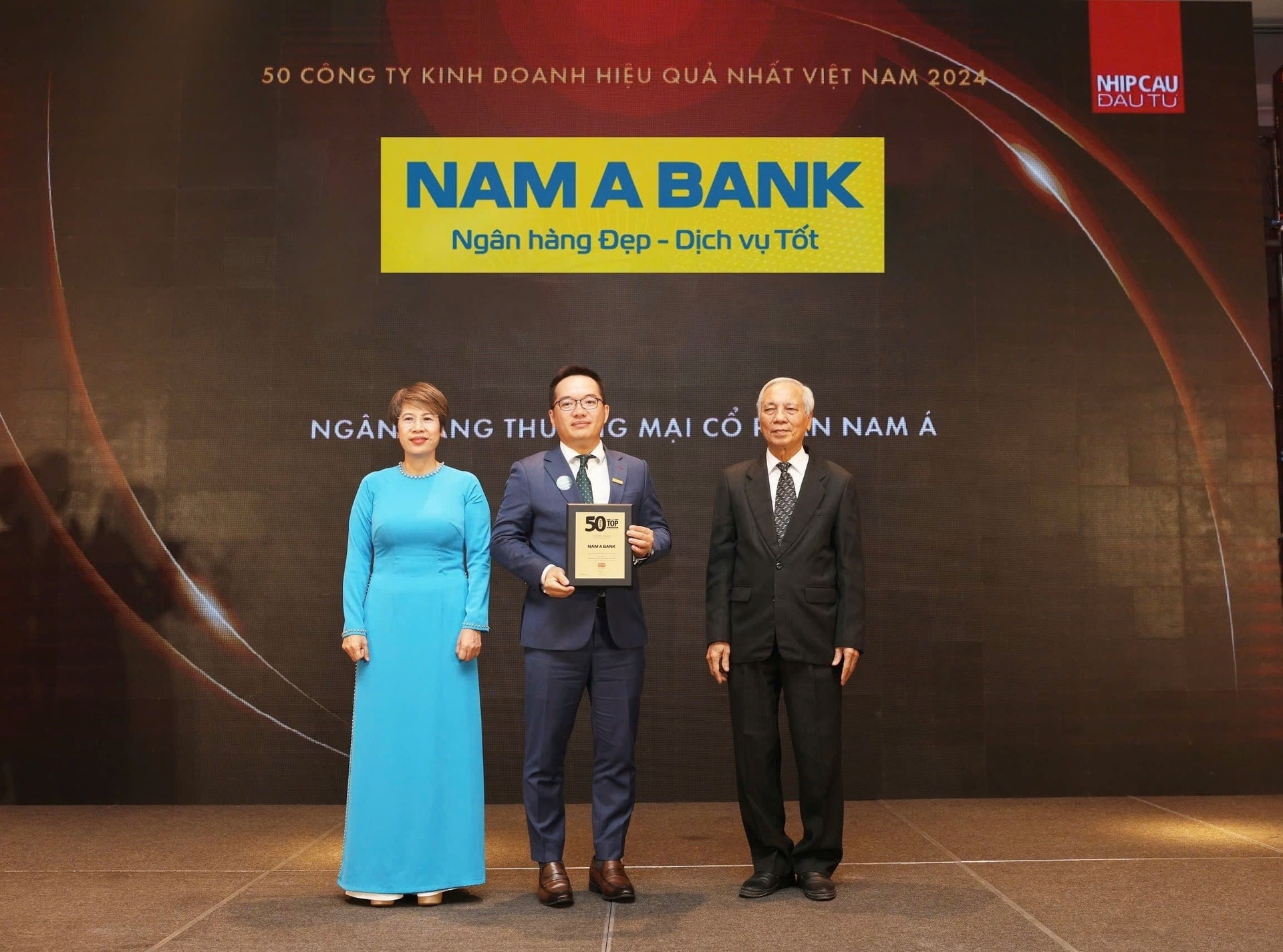 Nam A Bank - Top 50 Công ty kinh doanh hiệu quả nhất Việt Nam 2024