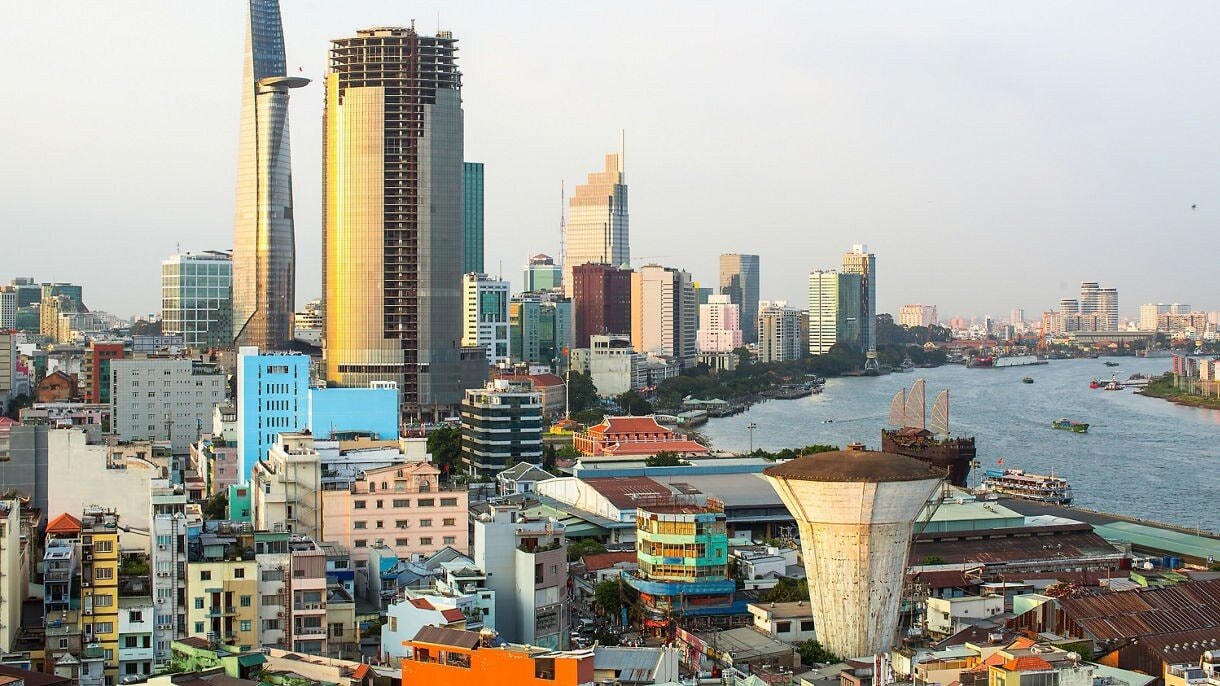 ho-chi-minh-city-vietnam-cityscape-areial-daytime-16x9.jpeg