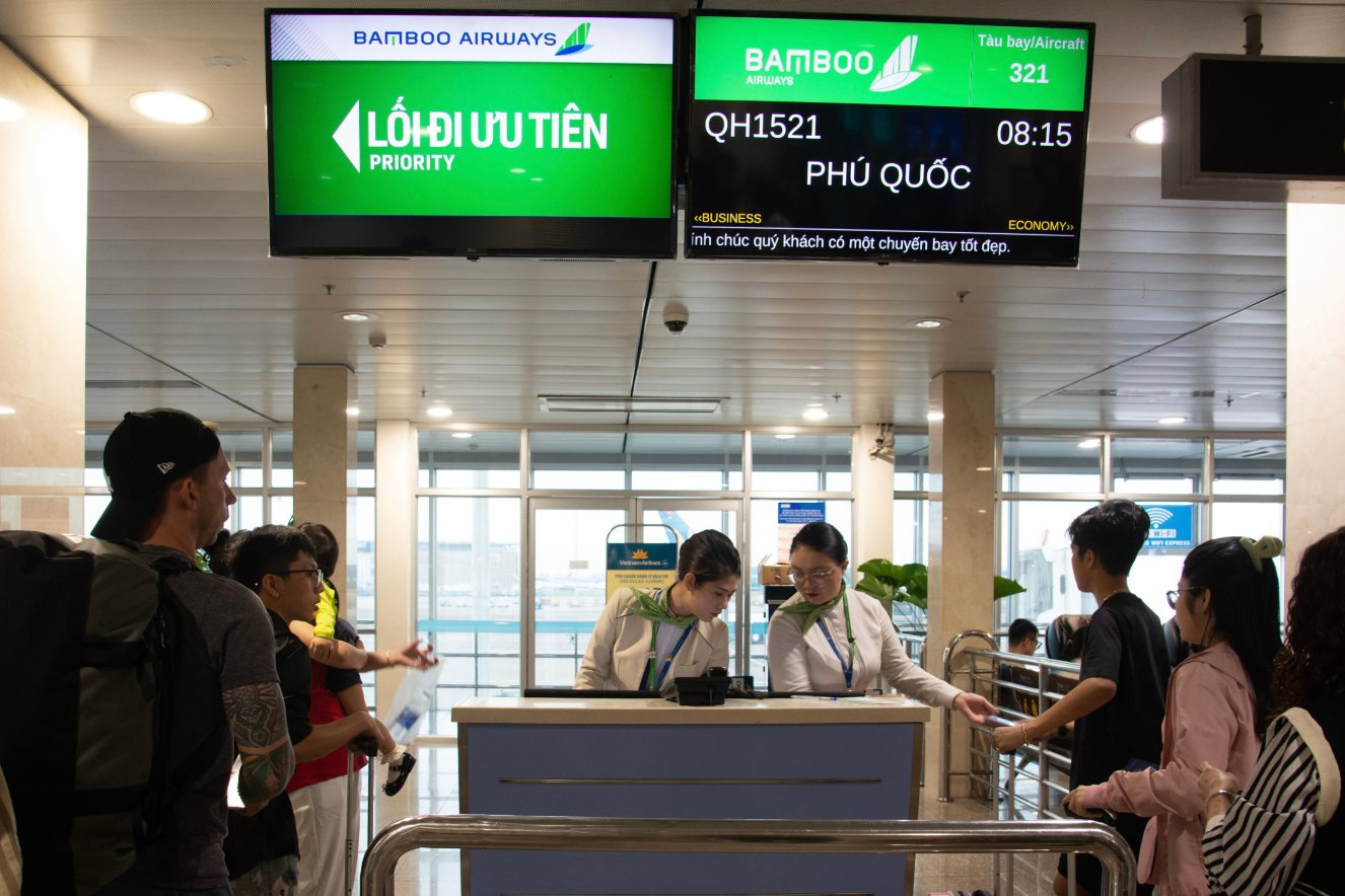 Bamboo Airways tăng tốc trở lại bầu trời: Nối lại đường bay TP.HCM – Phú Quốc, đạt tỷ lệ bay đúng giờ rất cao