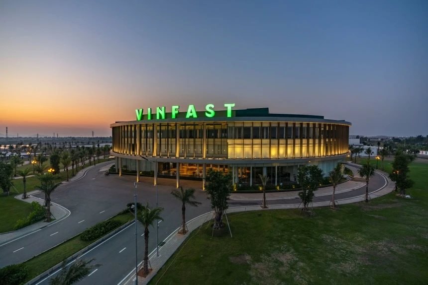 vinfast-m.jpg