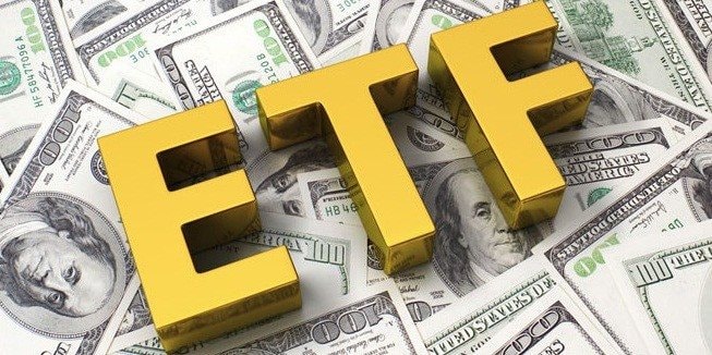 4 quỹ ETF quy mô 9.400 tỷ đồng có thể bán mạnh loạt cổ phiếu ngân hàng trong kỳ cơ cấu tháng 1