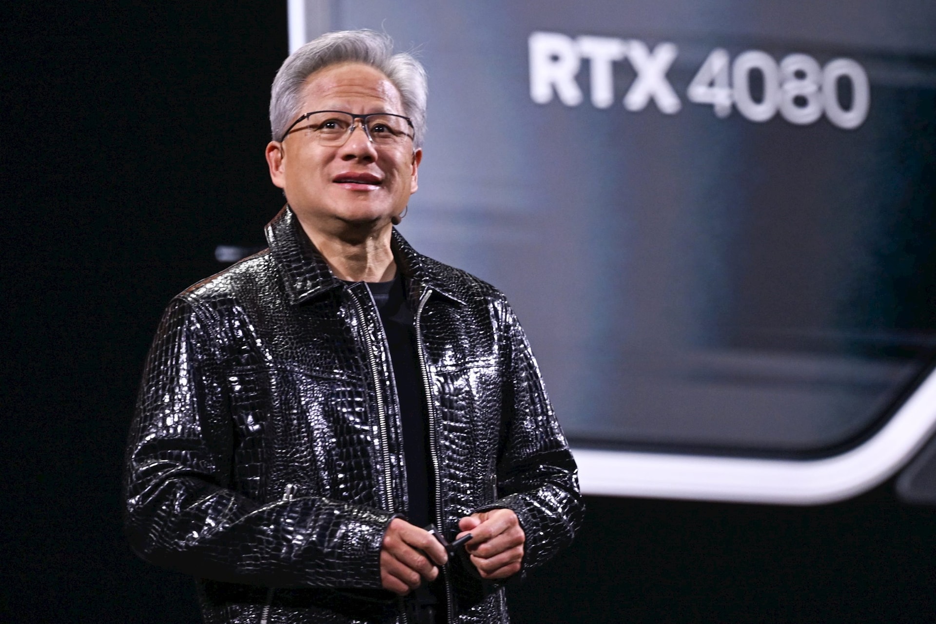 Nvidia mất 600 tỷ USD, CEO Jensen Huang mất 21 tỷ USD do "cơn địa chấn" từ Trung Quốc