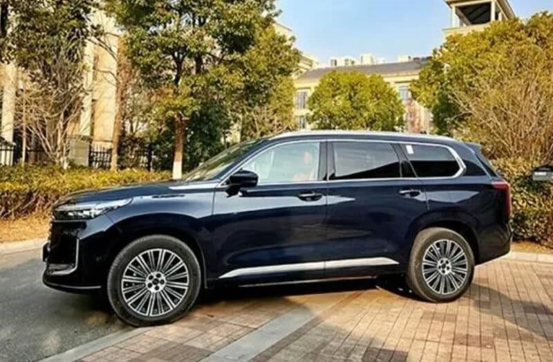 Hãng xe xây nhà máy tại tỉnh Thái Bình hé lộ SUV hybrid cỡ lớn hơn 600 triệu đồng, ăn xăng chỉ 1,5L/100 km