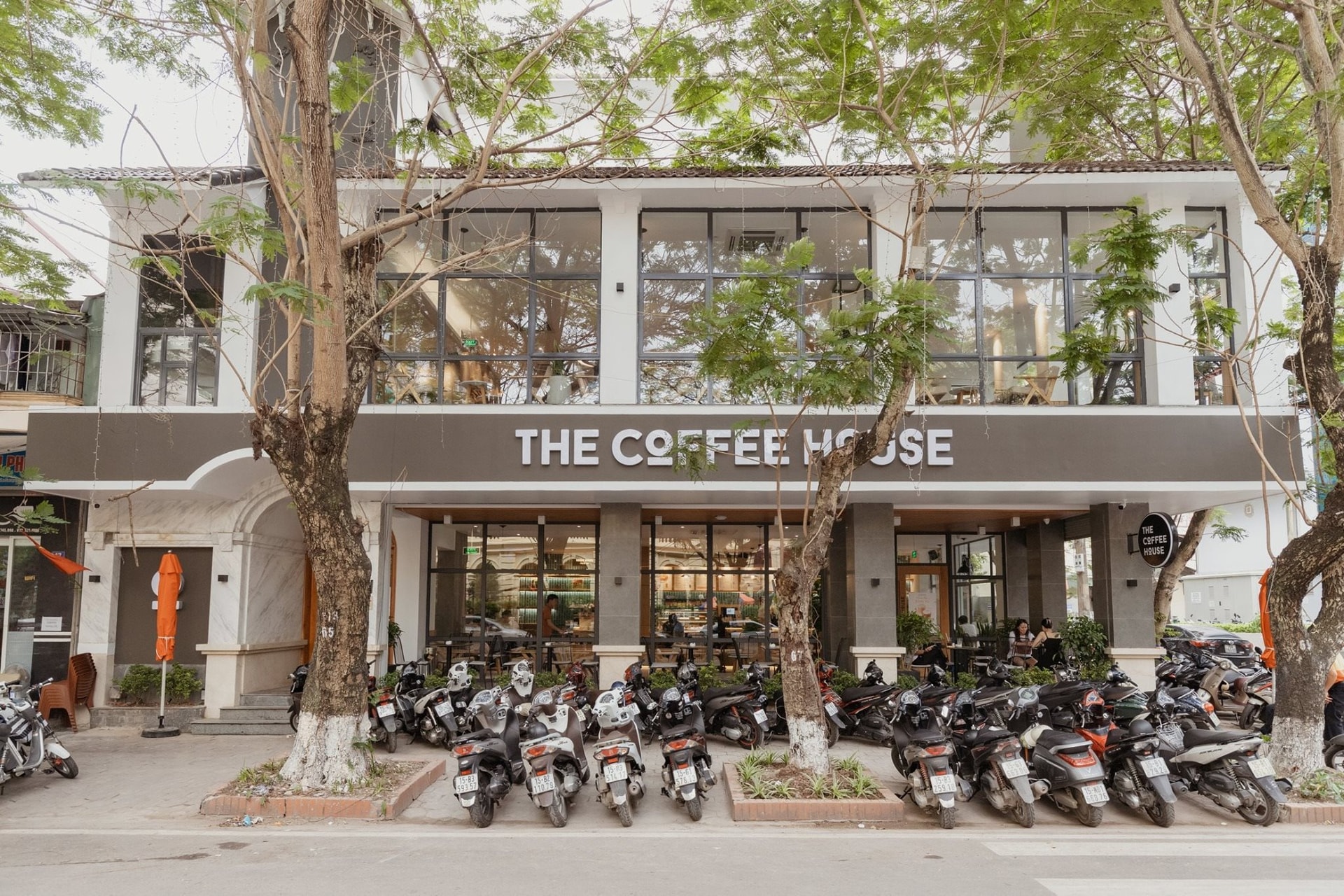 Bất ngờ: Golden Gate muốn thâu tóm The Coffee House?