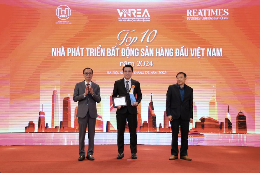 CaraWorld, KN Cam Ranh lập “Hat-Trick” giải thưởng thương hiệu bất động sản dẫn đầu năm 2024-2025