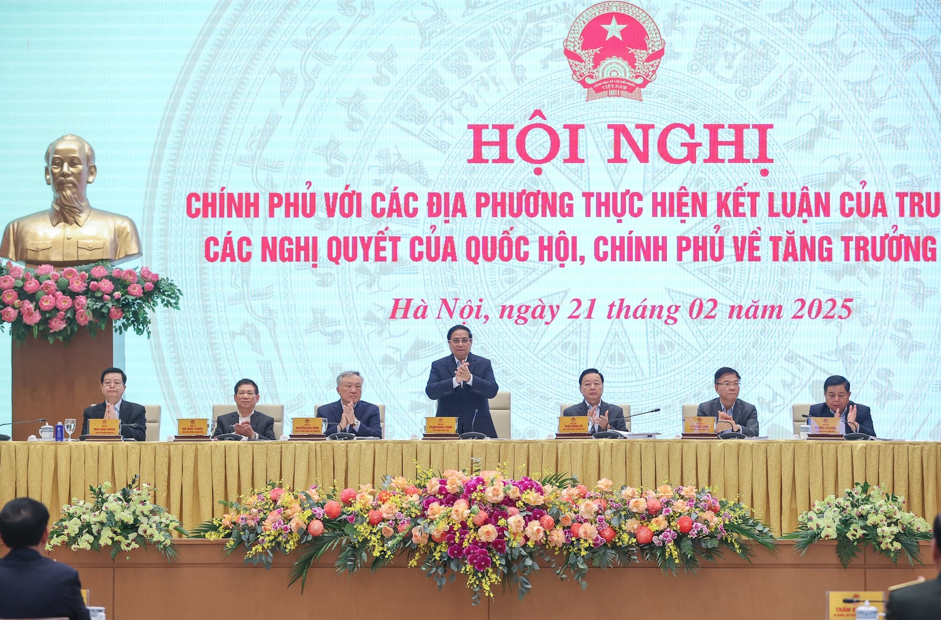 hoi-nghi-tt.jpg