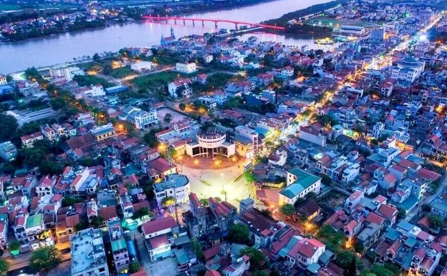 Sẽ có thêm 1 TP chỉ cách Hà Nội hơn 100km, có cả đường biển và đường bộ, tiếp giáp 2 sân bay