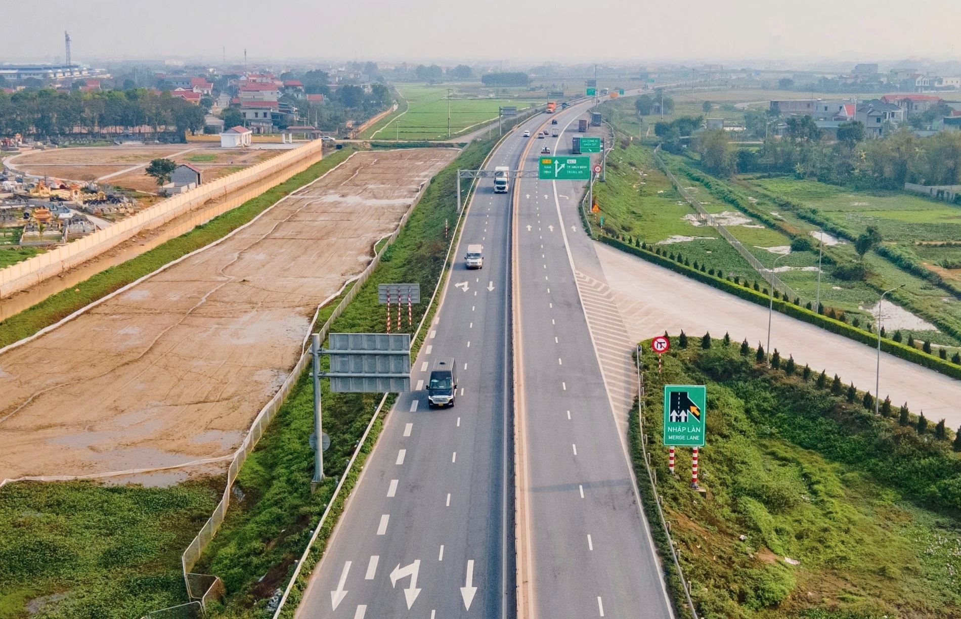 Lập 7 Đoàn Kiểm tra về rà soát, tháo gỡ các khó khăn, vướng mắc liên quan đến các dự án giao thông trọng điểm