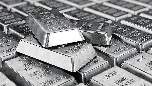 Giá bạc hôm nay 3/3: ổn định theo phiên trước 