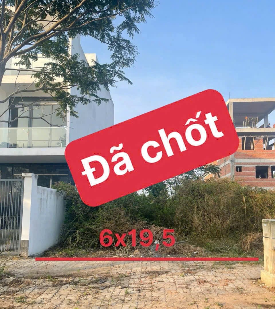 Môi giới phía Nam chốt mỗi ngày 1 lô đất nền, cả tháng giao dịch vài chục lô