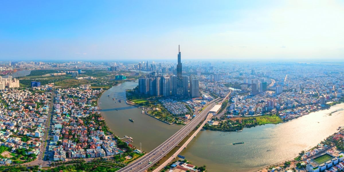 Nghiêm cấm tổ chức liên hoan, chúc mừng nhận chức, lên chức liên quan đến sắp xếp, hợp nhất đơn vị hành chính