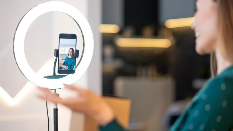 Khởi tố loạt đối tượng kinh doanh online thu 40 - 160 tỷ đồng nhưng chỉ kê khai một phần để trốn thuế