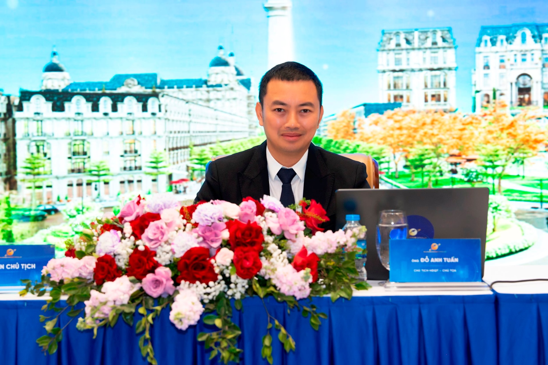 Chủ tịch Sunshine Group: Các Tập đoàn bất động sản muốn sống sót và dẫn đầu trong cơn bão AI phải chuyển mình thành Tập đoàn công nghệ bất động sản