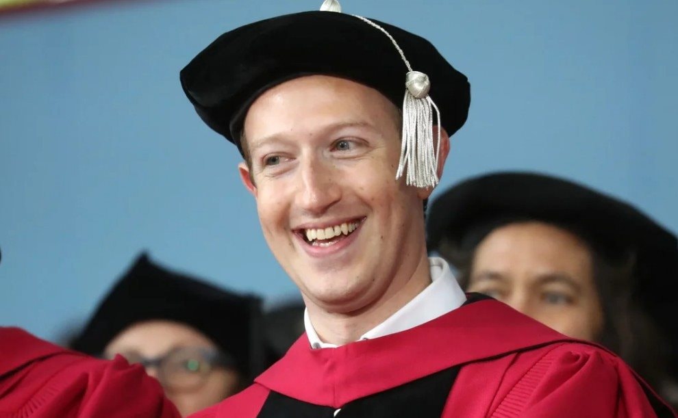 Mark Zuckerberg: Đại học đang không đào tạo kỹ năng cần thiết cho sinh viên để ‘ra đời’ làm việc