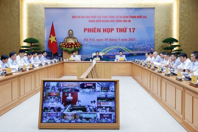 phien-hop-m.jpg