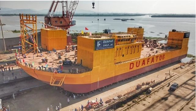 Tập đoàn Đua Fat (DFF) bị xử phạt gần nửa tỷ đồng vì loạt vi phạm công bố thông tin