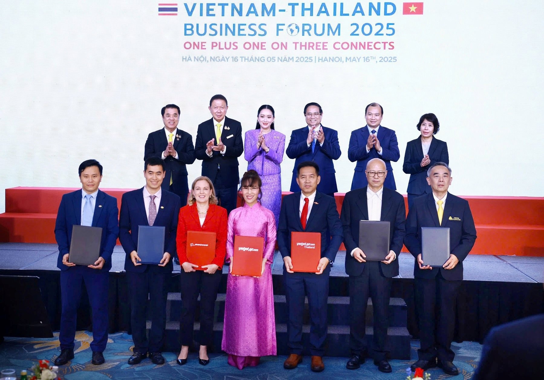 Hãng hàng không của tỷ phú Nguyễn Thị Phương Thảo sẽ chuyển giao 50 tàu bay Boeing 737 cho Vietjet Thái Lan