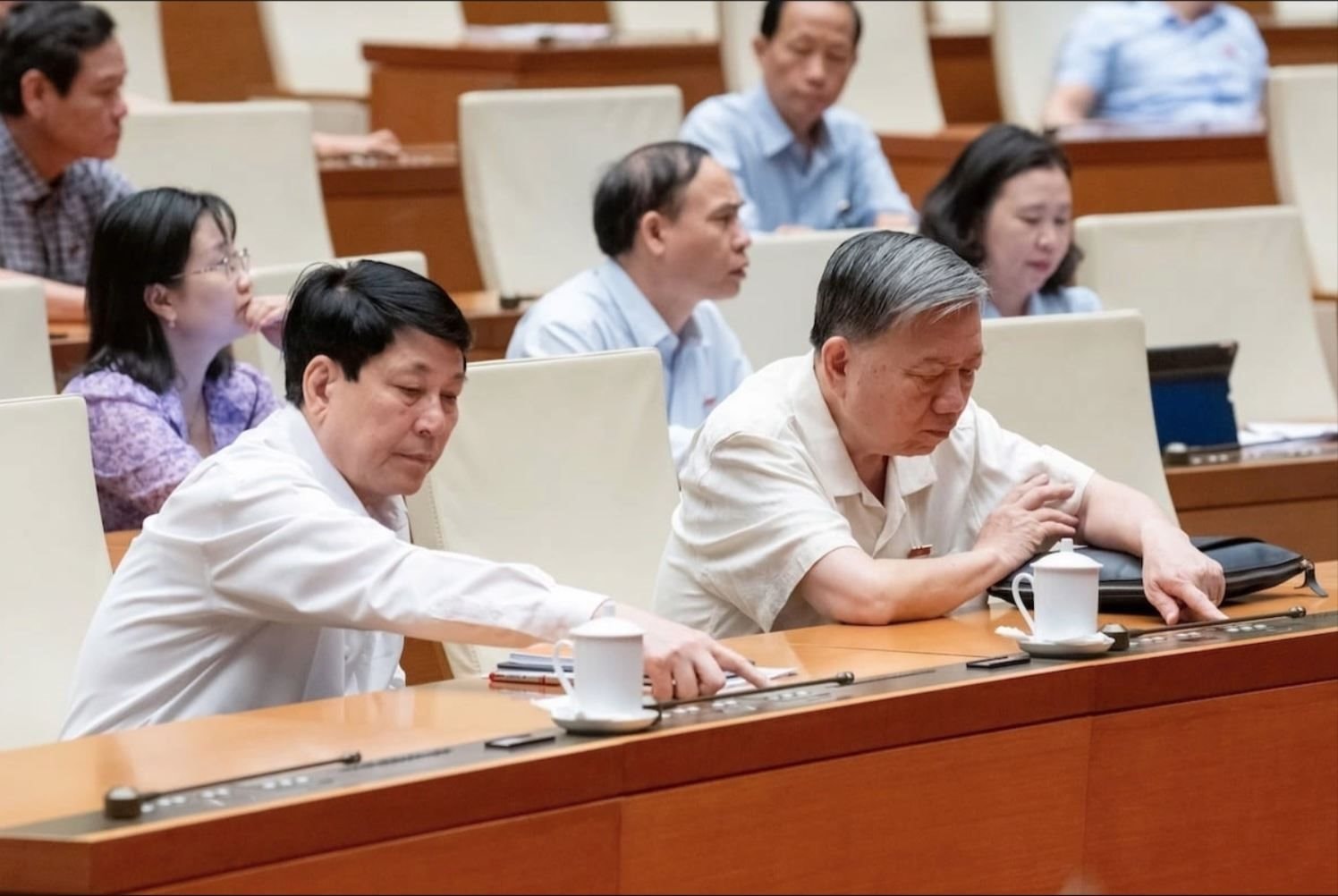 Quốc hội thông qua Nghị quyết "lịch sử" thúc đẩy kinh tế tư nhân