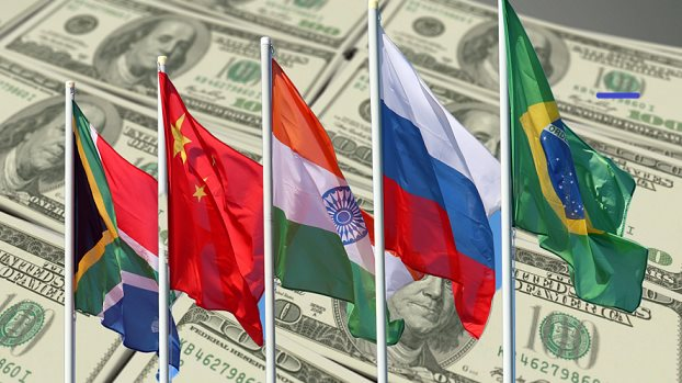 Chủ tịch luân phiên BRICS gác lại kế hoạch đồng tiền chung, quan chức NHTW khẳng định: Không một tài sản nào đủ soán ngôi đồng USD 10 năm tới