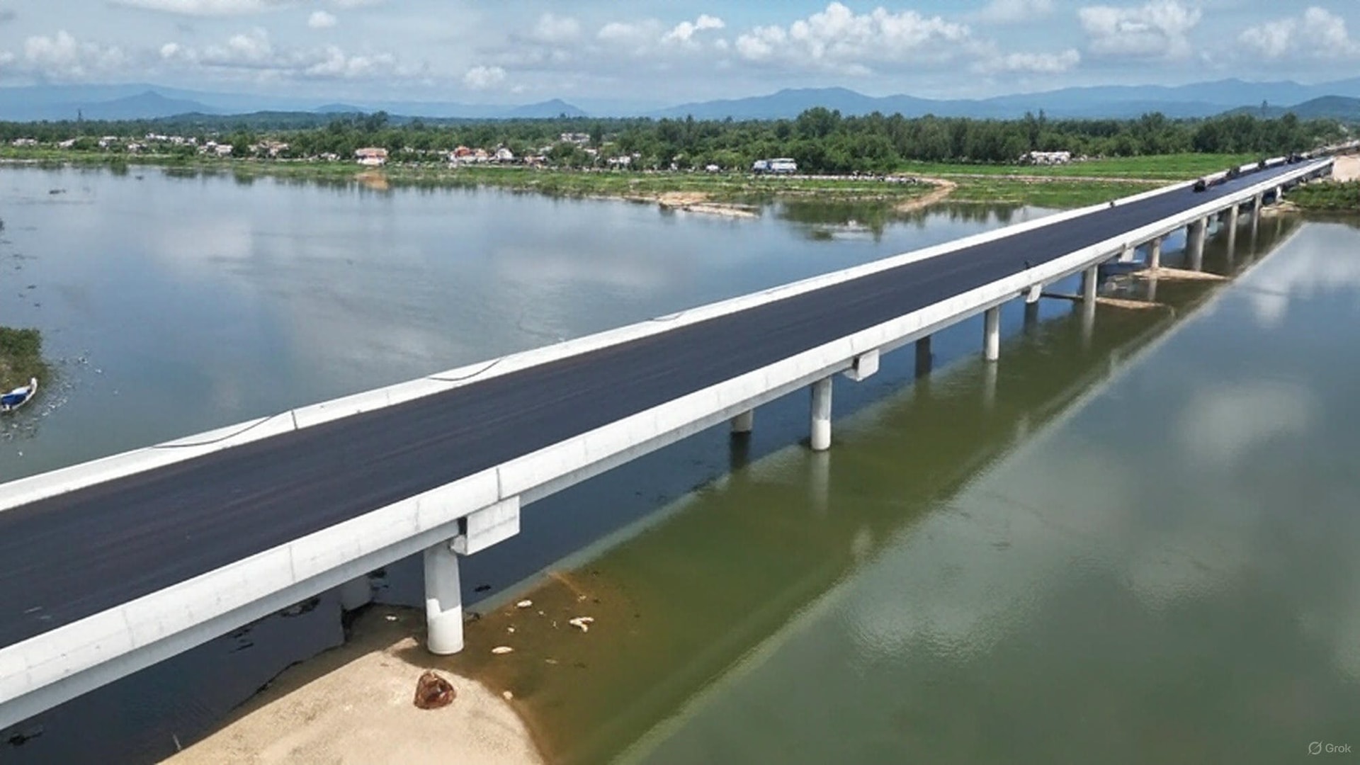 Hai tuyến cao tốc hơn 27.000 tỷ đồng dự kiến "về đích" vào 19/8
