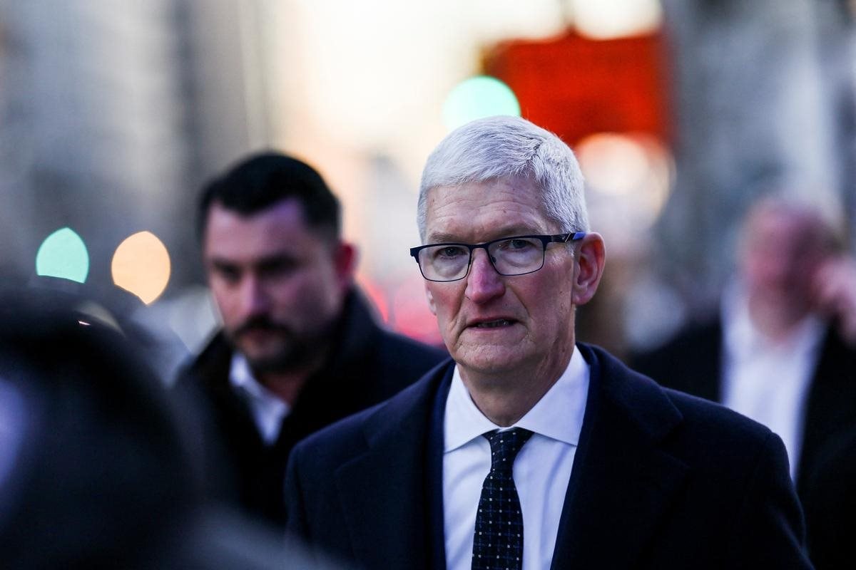 'Kiệt tác' chuỗi cung ứng xây dựng suốt 1 thập kỷ của Tim Cook nguy cơ đổ vỡ, đế chế Apple trị giá 3.000 tỷ USD đứng trước lựa chọn khó khăn