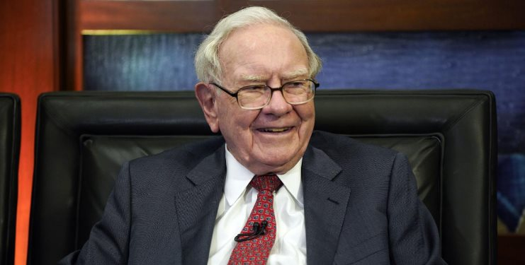Warren Buffett tiết lộ 6 cách dùng tiền để ‘thoát nghèo, làm giàu’ ai cũng có thể áp dụng, người biết nắm bắt sẽ có cơ hội thành công