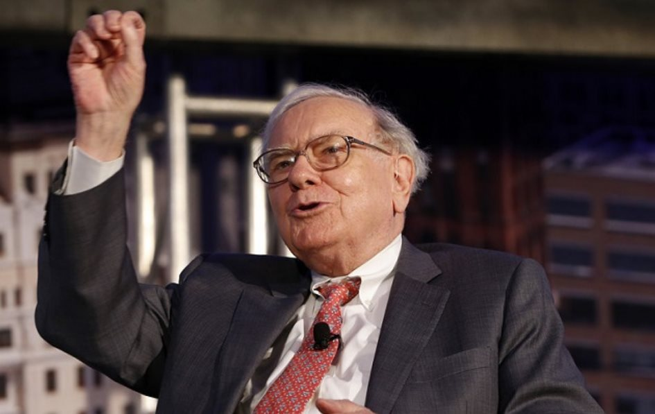 Phỏng vấn xin việc với Warren Buffett, vị CEO kinh ngạc vì tư duy ‘thông minh không quyết định thành công’, rút ra 2 bài học đắt giá không bao giờ lỗi thời