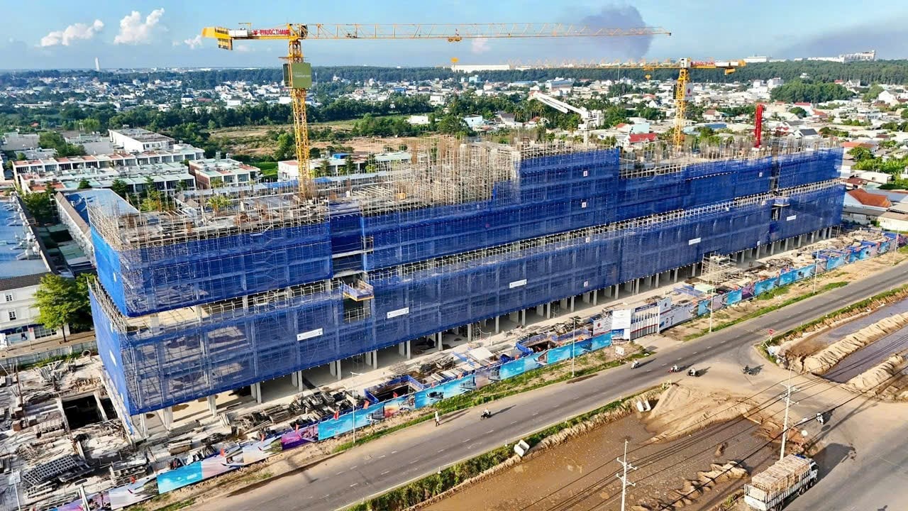 Sát vách Tp.HCM, có 10 khu công nghiệp lớn, lượng khách thuê dồi dào nhưng nơi đây đang thiếu căn hộ cho giới chuyên gia thuê
