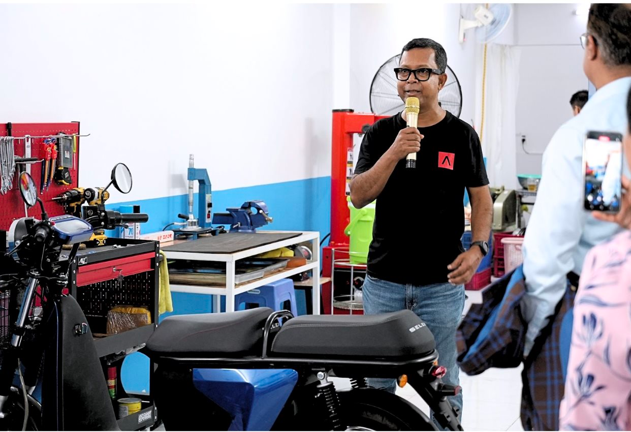 Cựu Giám đốc Công nghệ VPBank, OCB… 'nhảy vào' thị trường hậu mãi xe máy điện