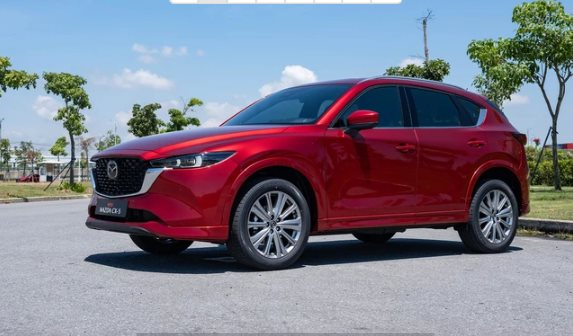 3 mẫu SUV cỡ C được lòng khách Việt: CX-5 lần đầu còn dưới 700 triệu, CR-V giảm giá hơn 60 triệu đồng