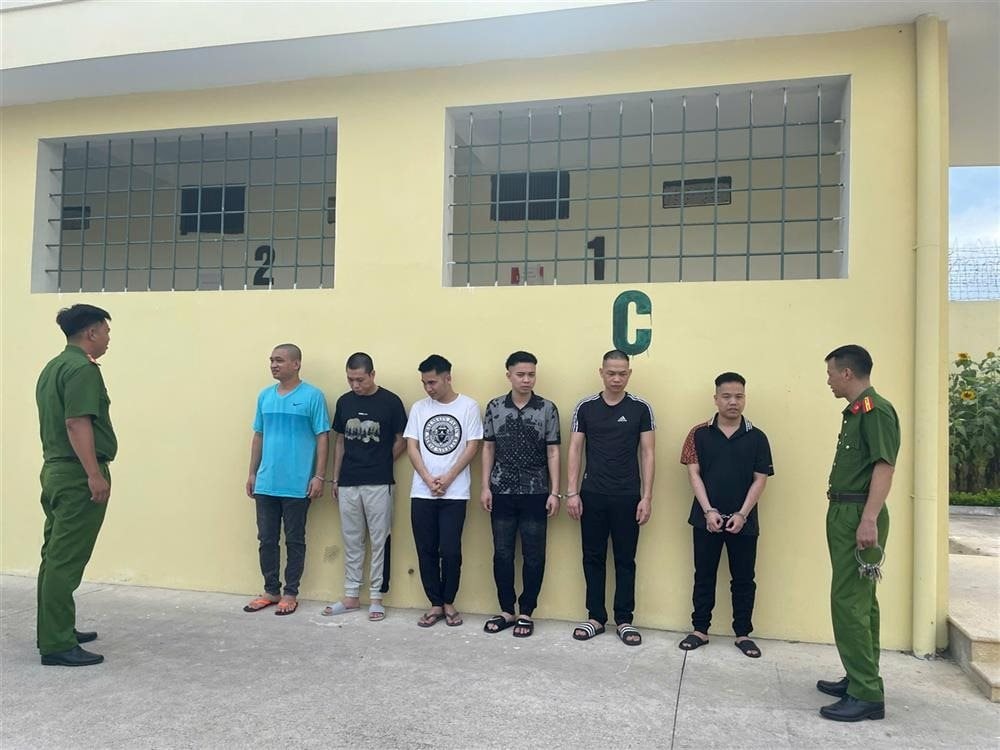 Triệt phá nhóm lừa đảo, rửa tiền quy mô1.200 tỷ đồng: Đối tượng cầm đầu chuyên code web đồi truỵ 